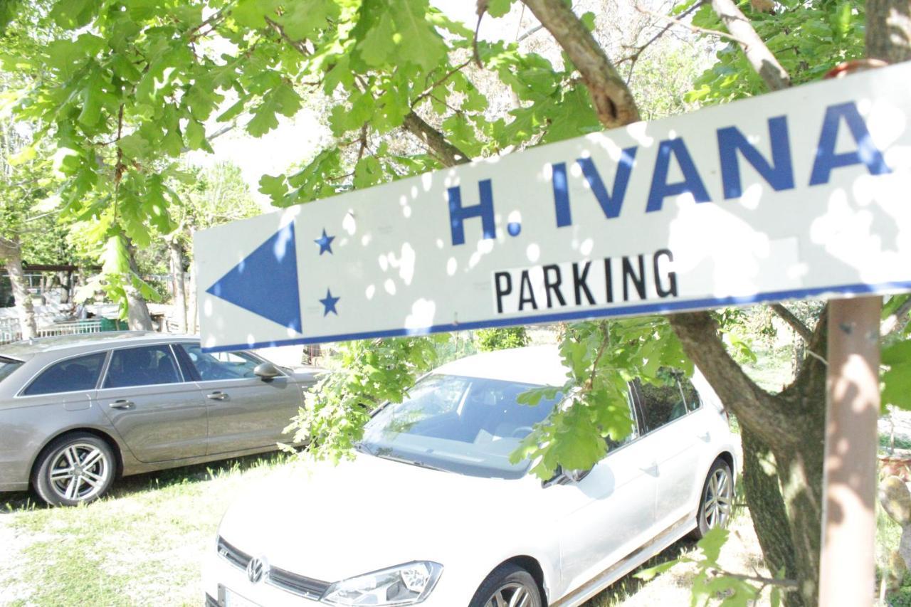 Hotel Ivana Misano Adriatico Exterior foto